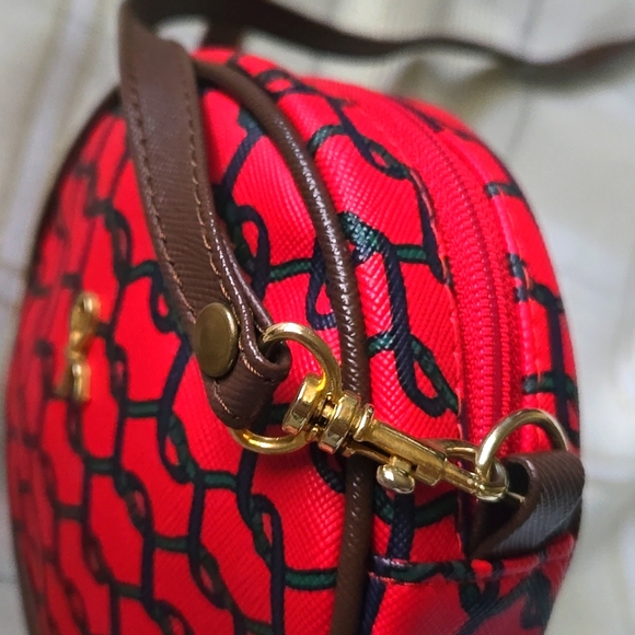 Roberta Di Camerino Red Round Crossbody - Picture 4 of 13